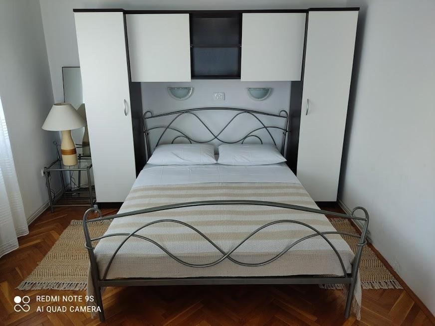 Amazing Seaview Apartment With A Balcony Near The Beach - Kneza Trpimira I Zadar Exterior foto
